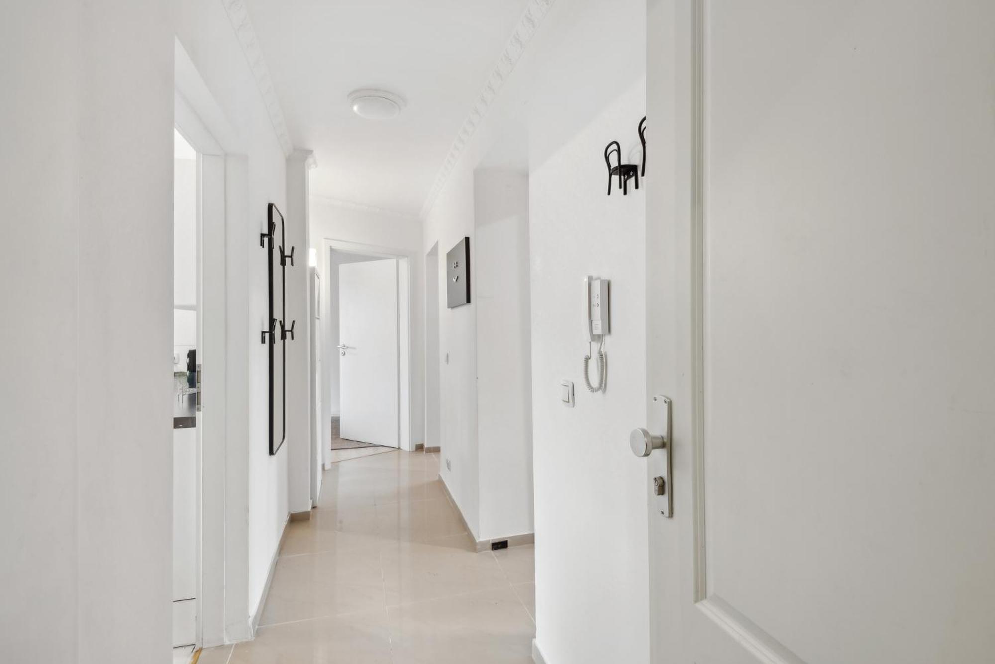 Zentrale Lage ... Ideal Fuer Geschaeftsleute, Monteure, Familien...3 Zimmer, Wlan, Smarttv Mettmann Eksteriør billede